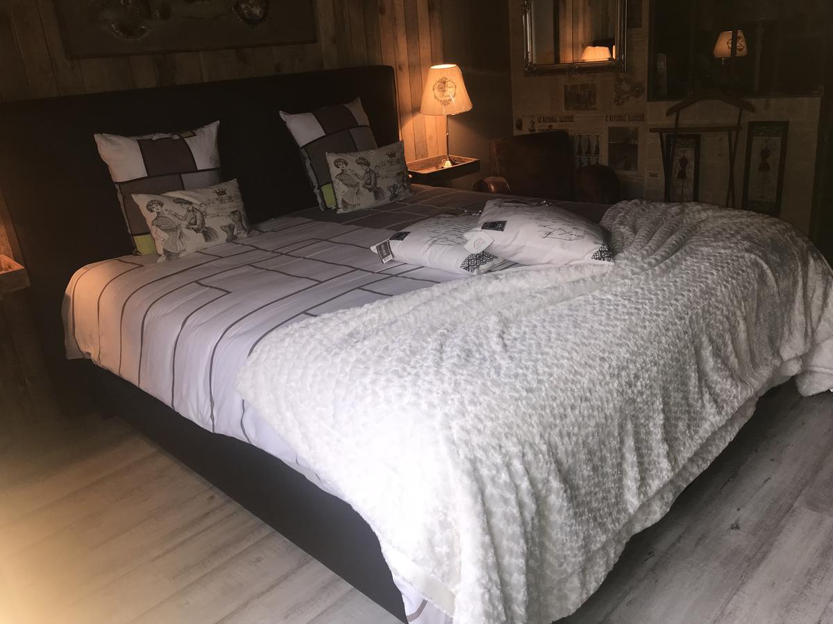 Le Relais De Chassepierre Hotel Kültér fotó