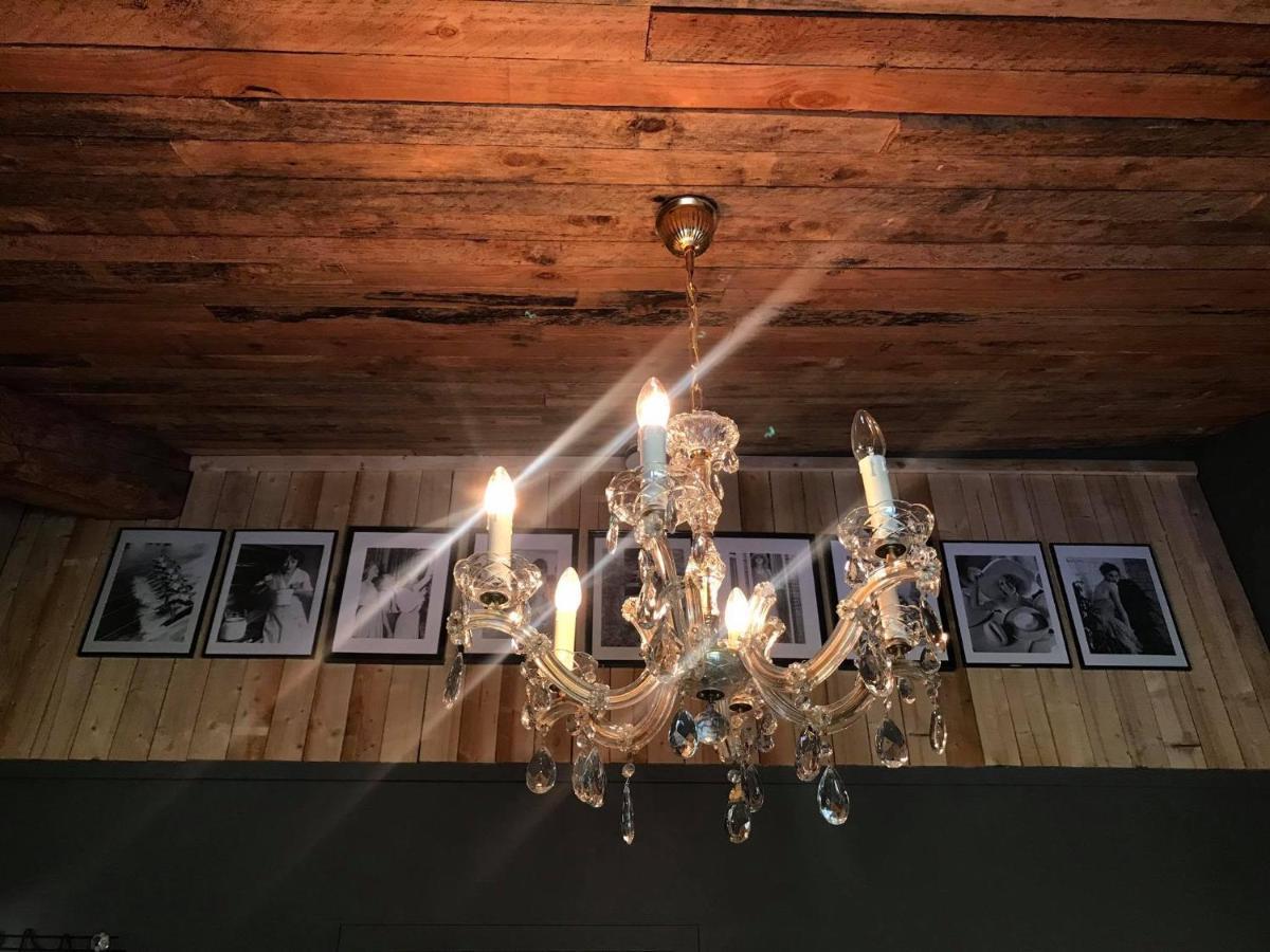 Le Relais De Chassepierre Hotel Kültér fotó